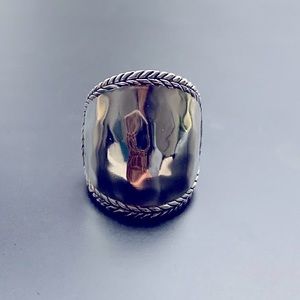 Silpada hammered ring size 7